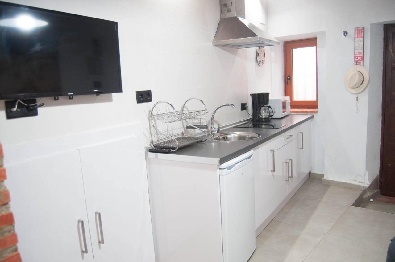 Caleros 8 Estudio - Apartamentos De La Parte Antigua De Caceres Ngoại thất bức ảnh